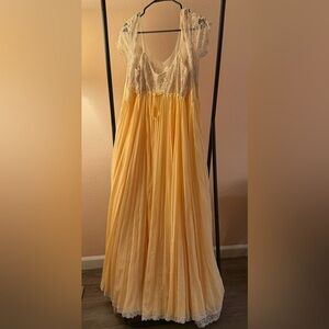 60’s Vintage Claire Sandra Lucie Ann Beverly Hills Peignoir Nightgown Robe Set